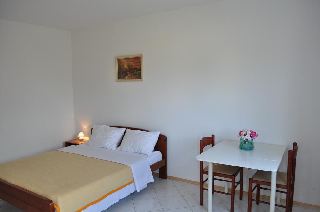 Apartments Smilja Ljubač Esterno foto