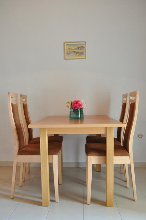 Apartments Smilja Ljubač Esterno foto